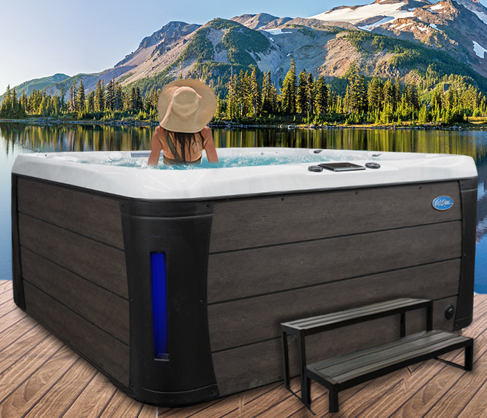 Calspas hot tub being used in a family setting - hot tubs spas for sale Trondheim